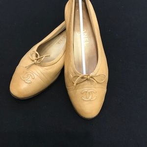 Classic Chanel ballet flats